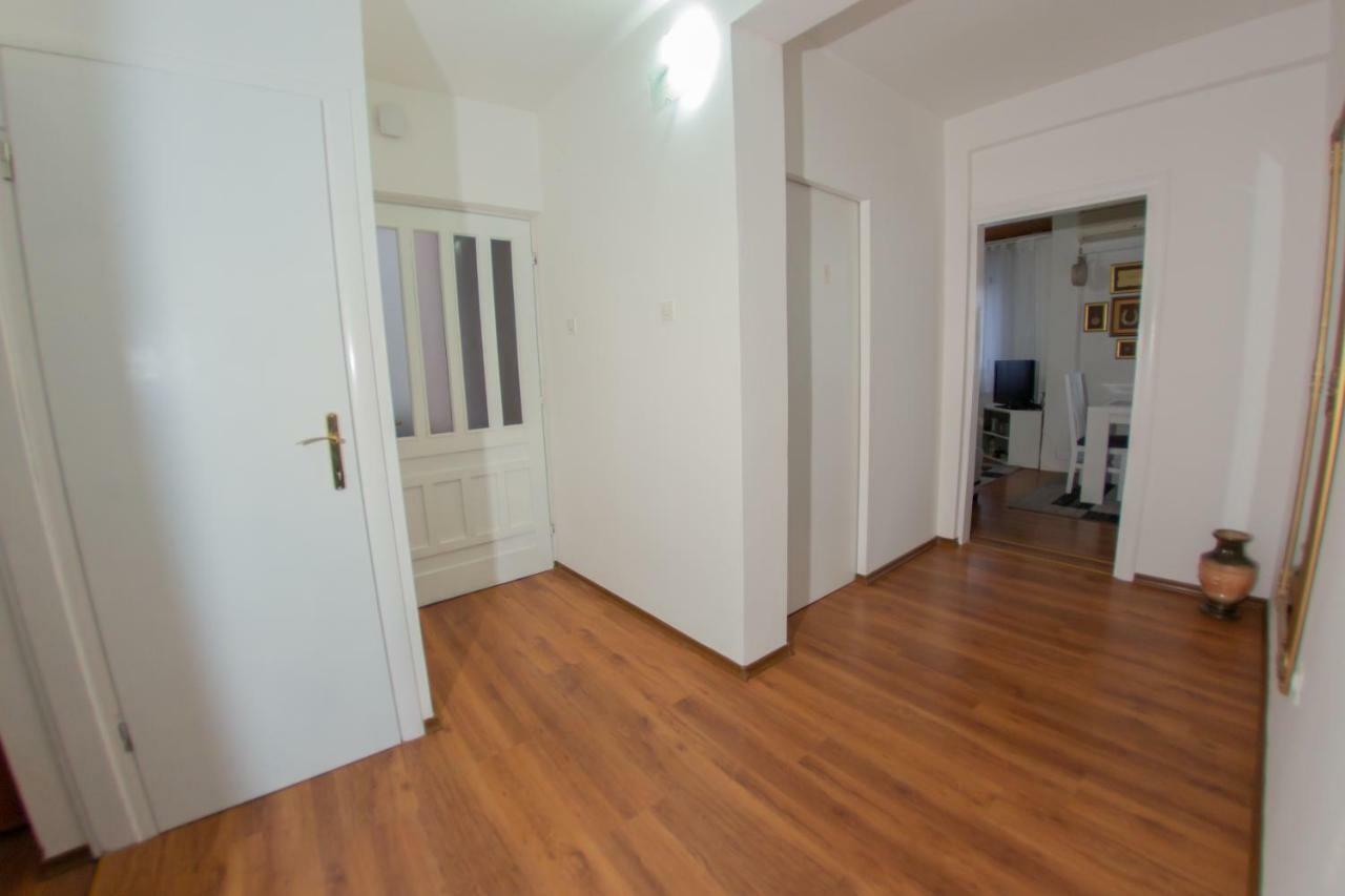 Apartmani Sunset Rogotin Екстериор снимка